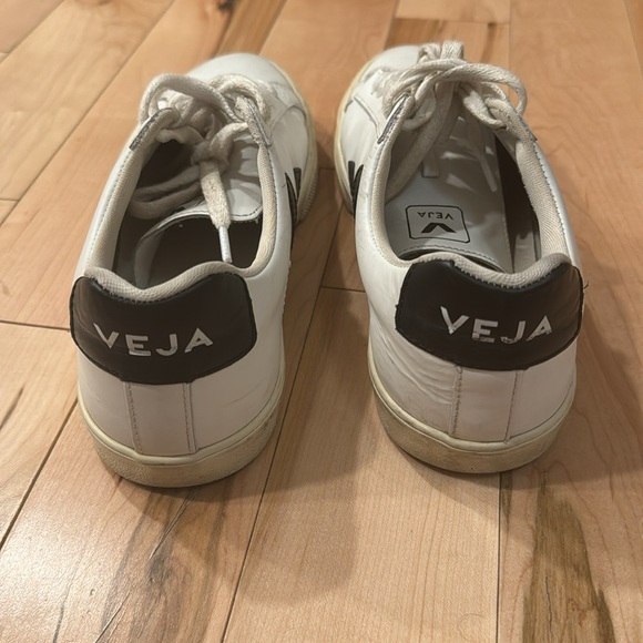 Veja sneakers - Picture 3 of 6